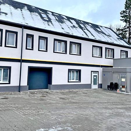 Apartments Gato Karlovy Vary Stara Role Exterior photo