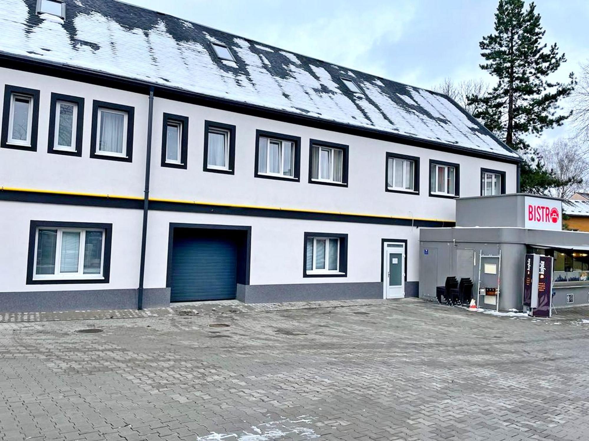 Apartments Gato Karlovy Vary Stara Role Exterior photo