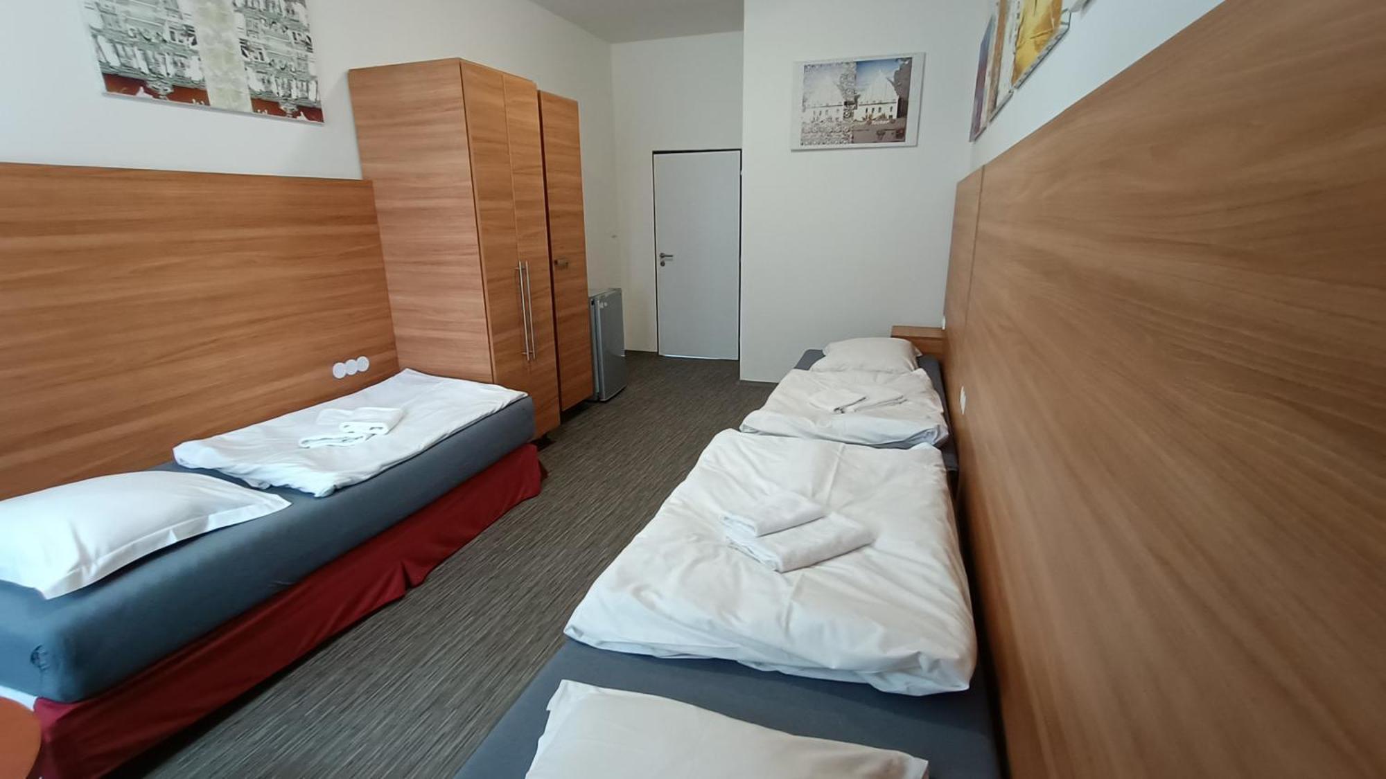 Apartments Gato Karlovy Vary Stara Role Exterior photo